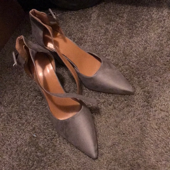 Shoes - Size 38, Grey heels